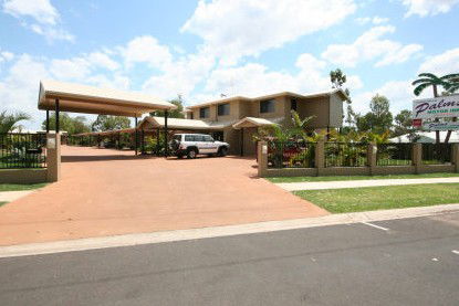 Chinchilla Palms Motor Inn - New Castle Holiday 2