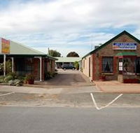 Lake Albert Motel - New Castle Holiday