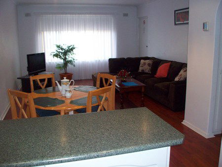 AA Madalena Court Holiday Apartments - New Castle Holiday 2