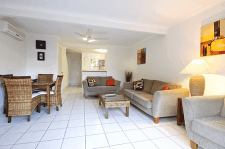 Pelican Beach Resort - New Castle Holiday 3