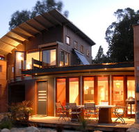 Dreamers Spa Resort - New Castle Holiday