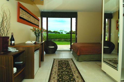 Chapel Hill Winery Guest House - New Castle Holiday 1