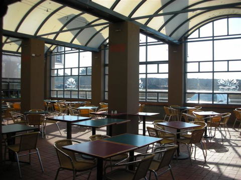 Waurn Ponds Hotel - New Castle Holiday 1