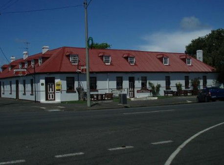 Orford ACT New Castle Holiday