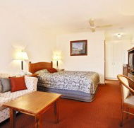 Gateway on Monash Boutique Hotel - New Castle Holiday