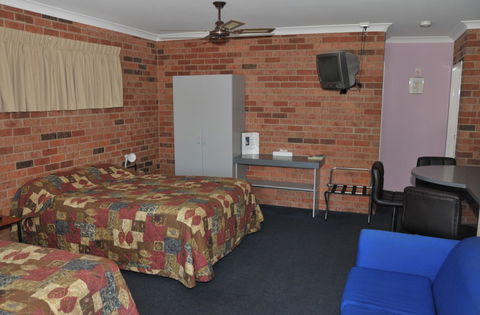 Wallangulla Motel - New Castle Holiday 2