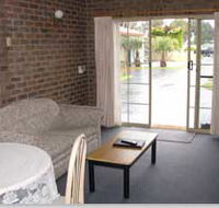 Southern Cross Holiday Apartments - New Castle Holiday