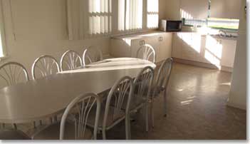 Southern Cross Holiday Apartments - New Castle Holiday 1