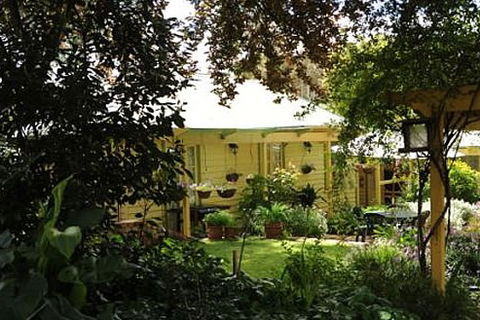 Bendigo Cottages - New Castle Holiday 1