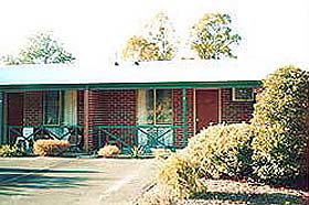 Collie Forest Motel - New Castle Holiday 0