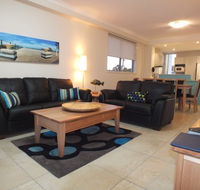 Pacific Marina Apartments - New Castle Holiday