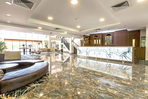 Ramada Hotel Hope Harbour - New Castle Holiday 1