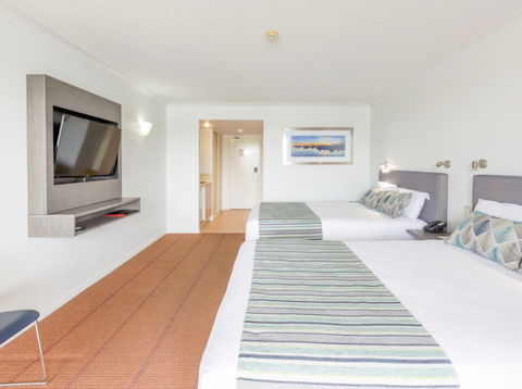 Ramada Hotel Hope Harbour - New Castle Holiday 8