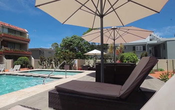 Hotel Laguna - New Castle Holiday 1