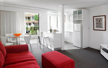 Hotel Laguna - New Castle Holiday 5