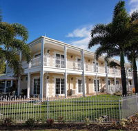 White Lace Motor Inn - New Castle Holiday
