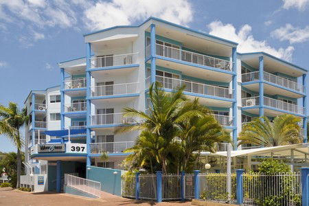 White Crest Luxury Apartments - New Castle Holiday 0