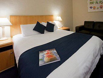 Ibis Styles Canberra Narrabundah - New Castle Holiday 1