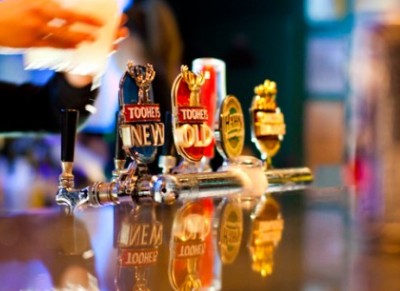 Harp Deluxe Hotel - New Castle Holiday 1