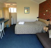 Merimbula Gardens Motel - New Castle Holiday