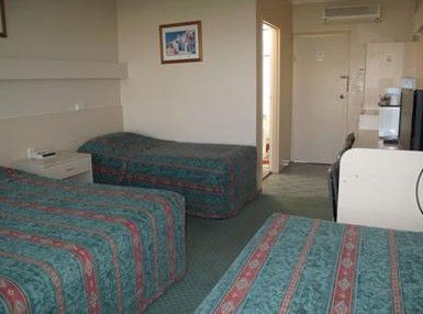 Acacia Motel - New Castle Holiday 3
