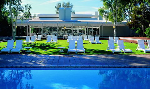 Desert Gardens Hotel - New Castle Holiday 1