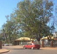 Outback Caravan Park - New Castle Holiday