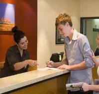 Alice Springs Resort - New Castle Holiday