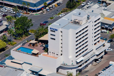Rydges Plaza Cairns - New Castle Holiday 5