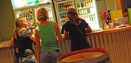 Toddy's Backpackers Resort - New Castle Holiday 3