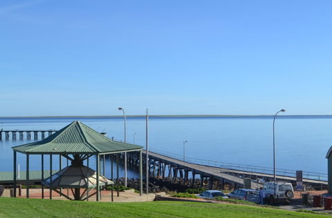 Port Victoria Hotel Motel - New Castle Holiday 1