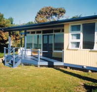 Eskavy Beach House - New Castle Holiday