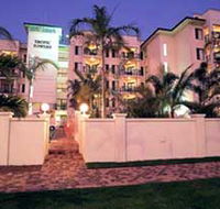 Tropic Towers Apartments - New Castle Holiday