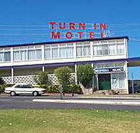 Turnin Motel - New Castle Holiday