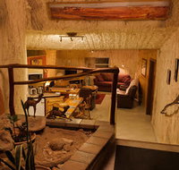 Down to Erth BB - New Castle Holiday