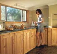 Saunders Gorge Sanctuary - Boundary Cottage - New Castle Holiday