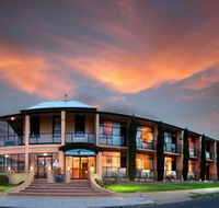 Kangaroo Island Seafront Resort - New Castle Holiday