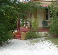 Oscars Barossa - New Castle Holiday