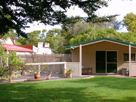 Allendale East SA New Castle Holiday