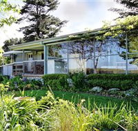 Welcome Springs Remedial Massage and BB Accommodation - New Castle Holiday