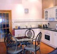 Quandong Apartments - New Castle Holiday