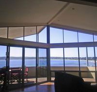 Birubi Holiday Homes - New Castle Holiday