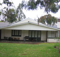 Naracoorte Cottages - Pinkerton Hill - New Castle Holiday