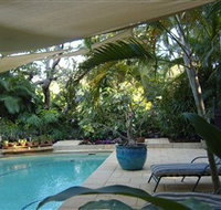 Lily Pad - New Castle Holiday