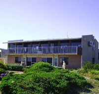 SeaStar Apartments - New Castle Holiday