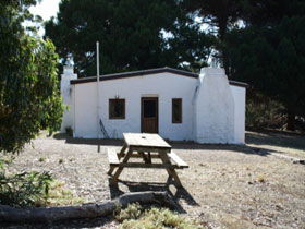 Rocky River Heritage Accommodation - New Castle Holiday 0