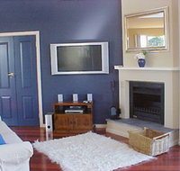 Mount Bold Estate - New Castle Holiday