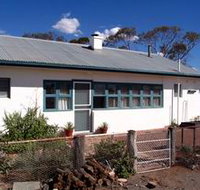 Wirrealpa Station Cottage - New Castle Holiday