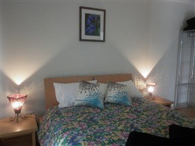 Tucked Away At Brownlow - New Castle Holiday 0