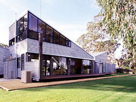 Punters Vineyard Retreat - New Castle Holiday 0